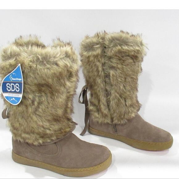 BARETRAPS NWT WOMENS SNOW FUR BOOTS. - Picture 1 of 7